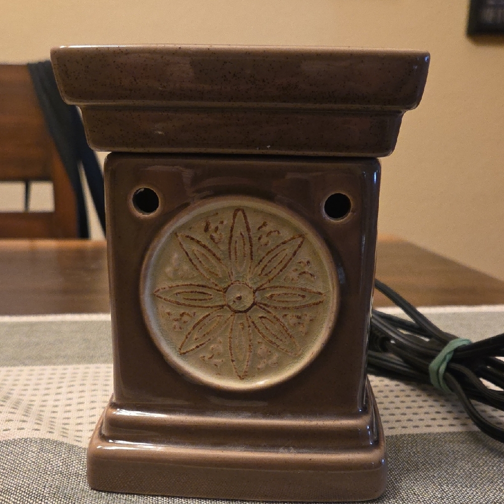 Brown Ceramic Wax Warmer